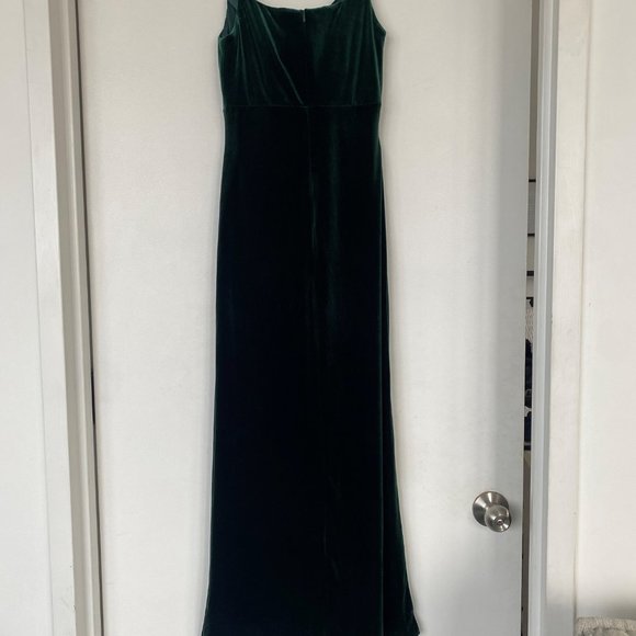 Revelry Skye Velvet Dress - Emerald Green Size 4 - Picture 6 of 11
